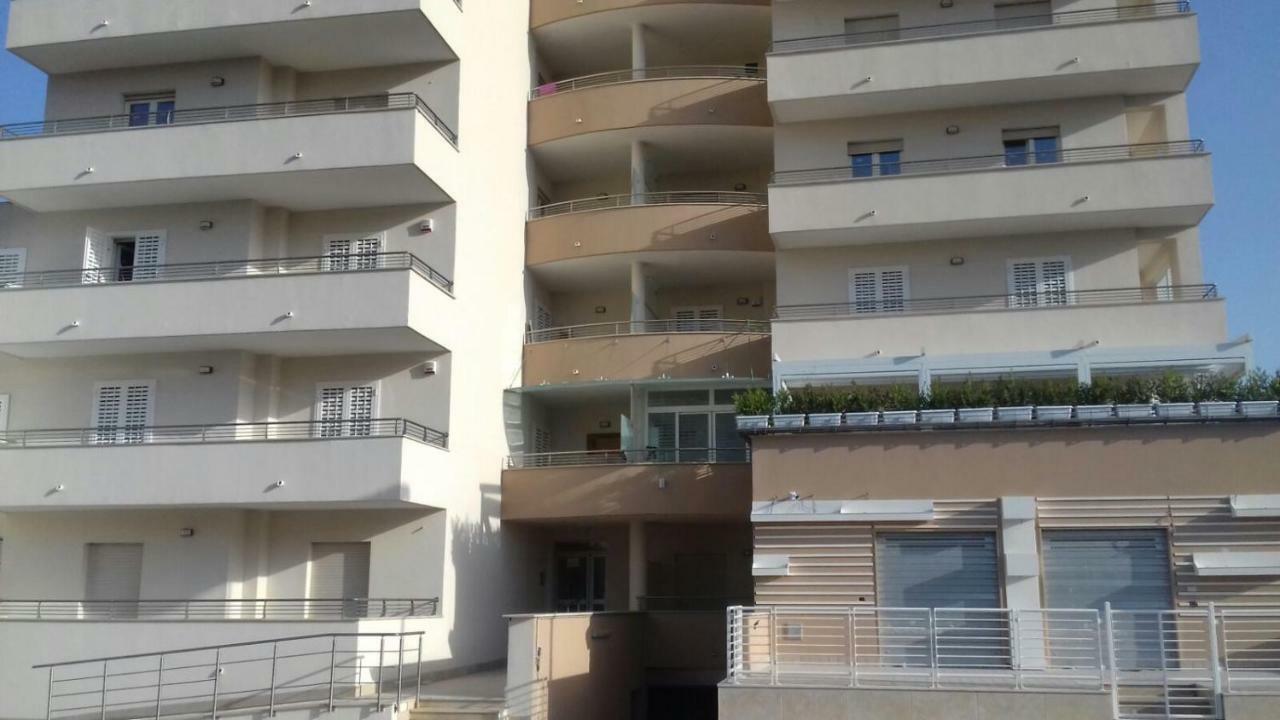 Palazzo Del Mare * Napoli